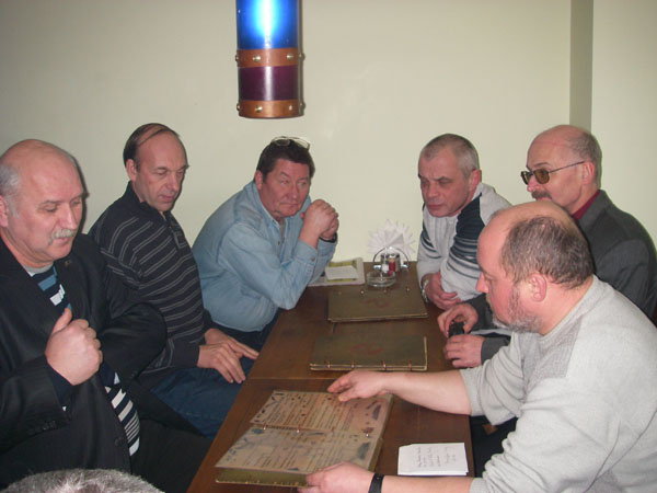 1.	06.12.08. Москва, трактир «Спасательный круг» (далее тогда же и там же). Собрание инициативной группы. Ермаковец А.В., Коник А.П., Смирнов В.В., Коновалов А.М., Смирнов С.А., Лахтадырь А.И. (здесь 