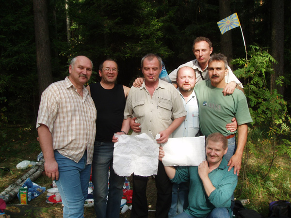 Та же, «великолепная семерка» с «посланиями».