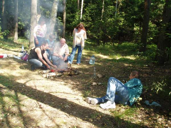 Процесс приготовления шашлыка.