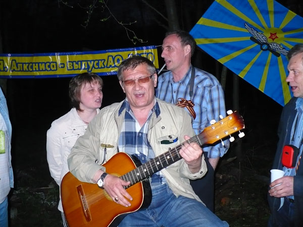 9.05. Песни под гитару 2. Лаптиев В.И. 