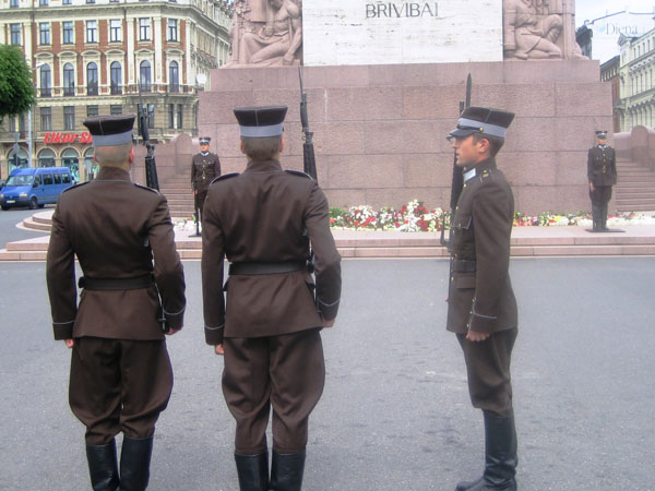 9.Статуя Свободы (Милда). Пост № 1 латвийских ВС. 