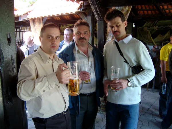 У рыбацкого подворья