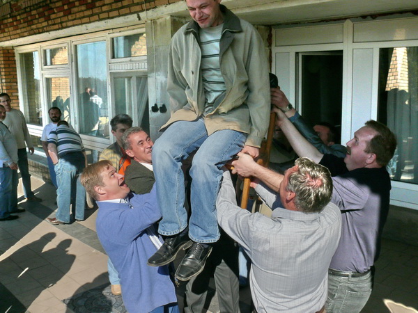 Водопьянову в этот день стукнуло 42!!!