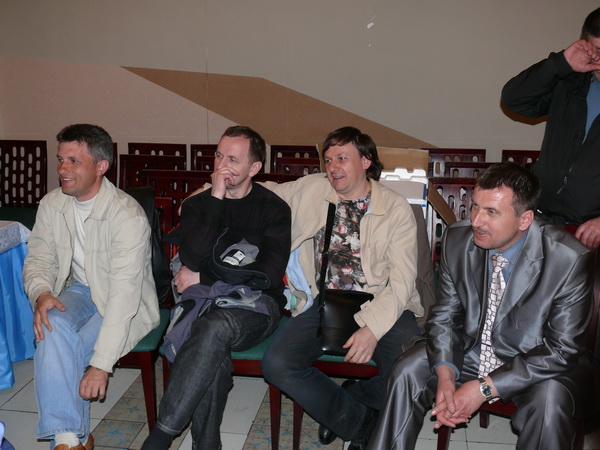 есть над чем и посмеяться