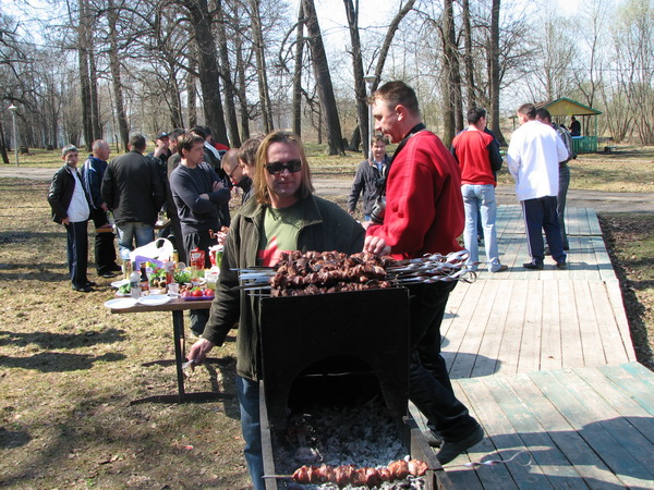 мимо такой композиции пройти было трудно
