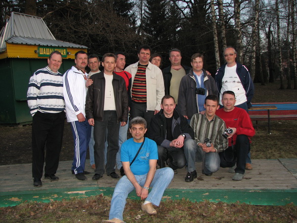 к вечеру второго дня остались самые крепкие бойцы…