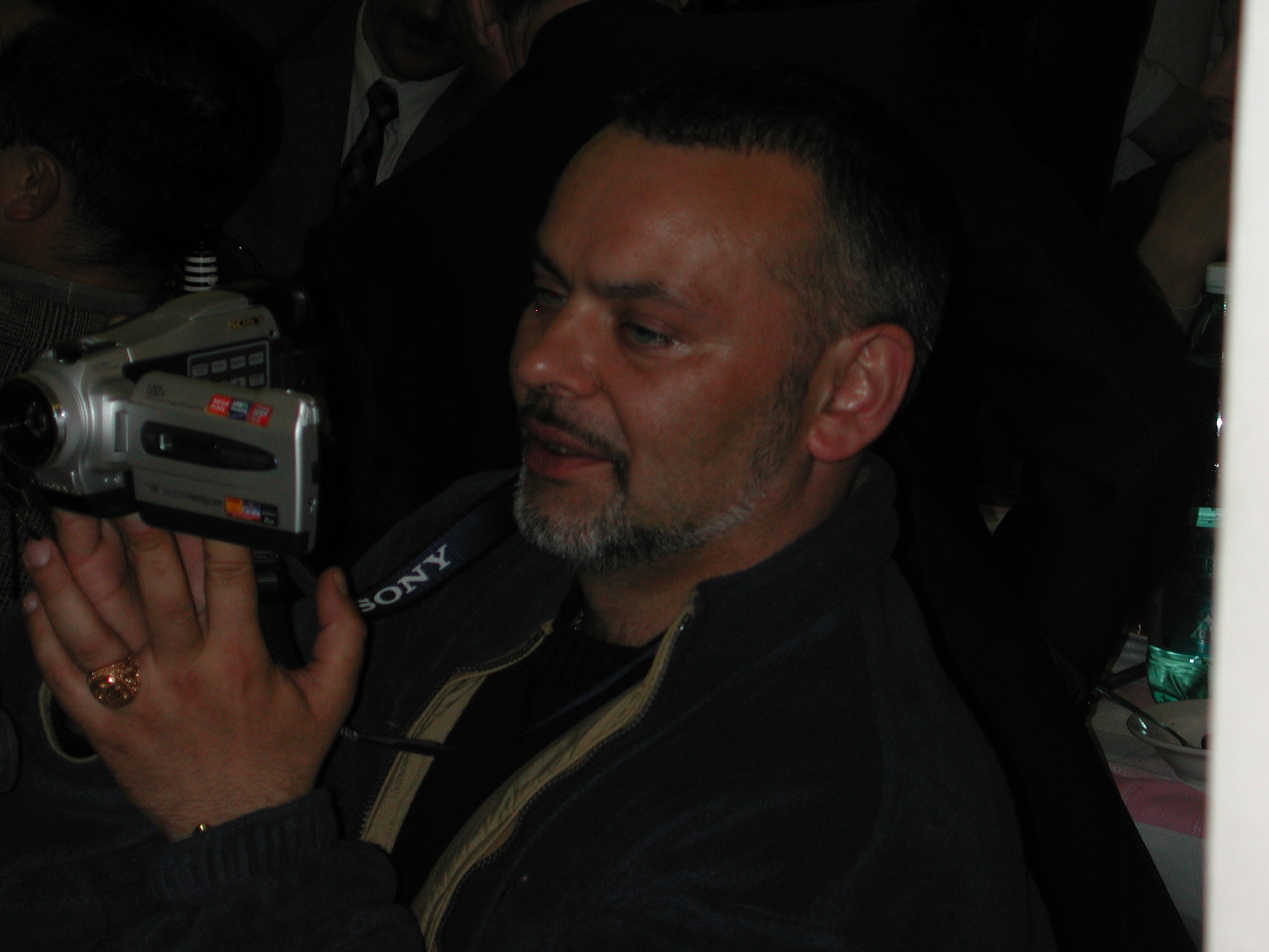 Протоколирование встречи не прекращается ни на минуту.