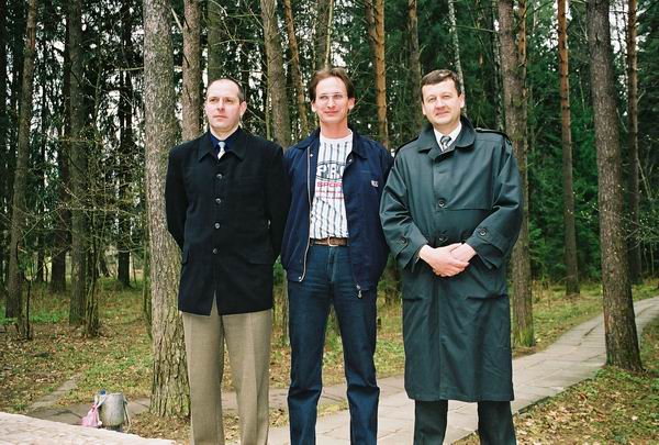 2 Мая, Подмосковье. Как были самыми высокими на курсе, так ими и остались, не все стопталось на бетонке