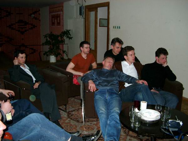 2 Мая. Идет просмотр уникальной пленки с записью выпуска офицеров 1989 года. Все в напряжении – кого узнаем, кого нет. Какие все там в телевизоре молодые…