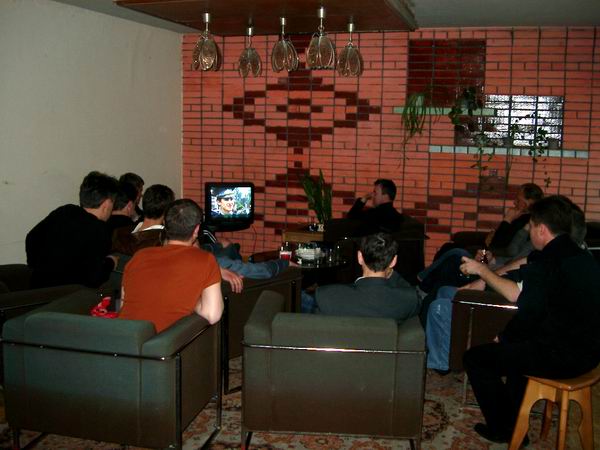 2 Мая. Идет просмотр уникальной пленки с записью выпуска офицеров 1989 года. Все в напряжении – кого узнаем, кого нет. Какие все там в телевизоре молодые…