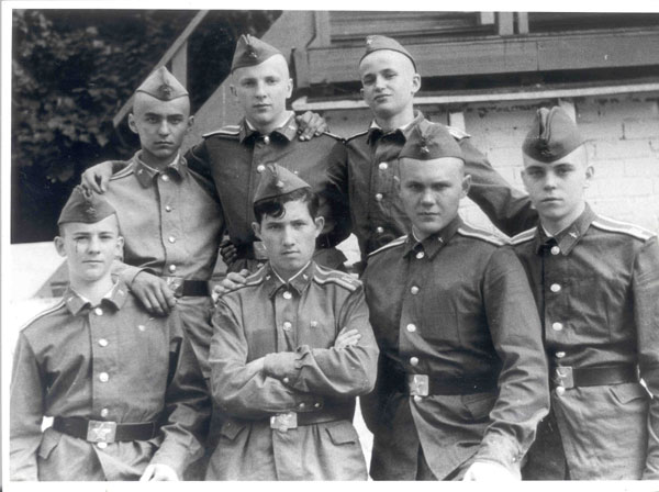 КМБ-81 г. Слухи о советской военной угрозе сильно преувеличены...)))